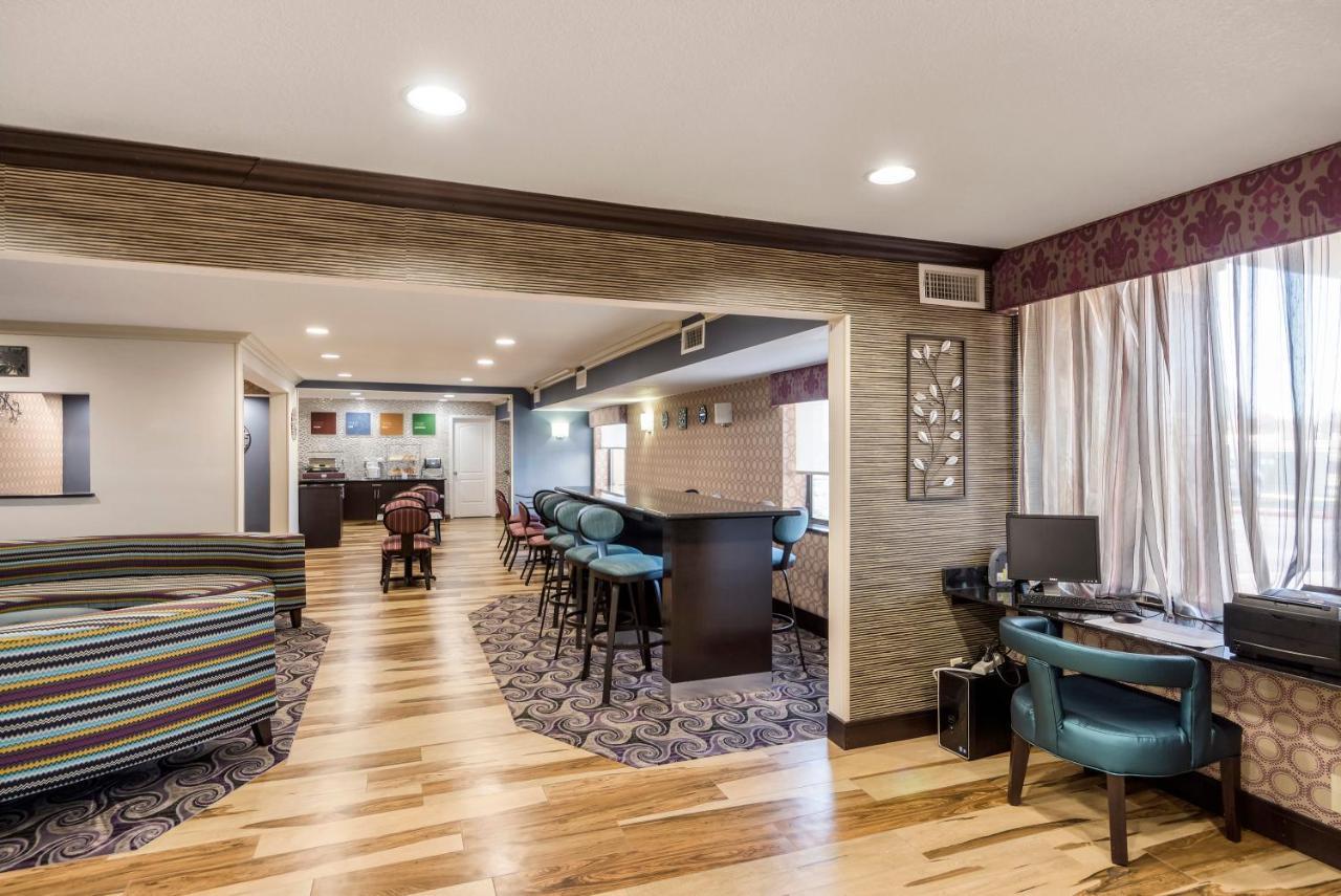 Comfort Inn Midtown Tulsa Zewnętrze zdjęcie