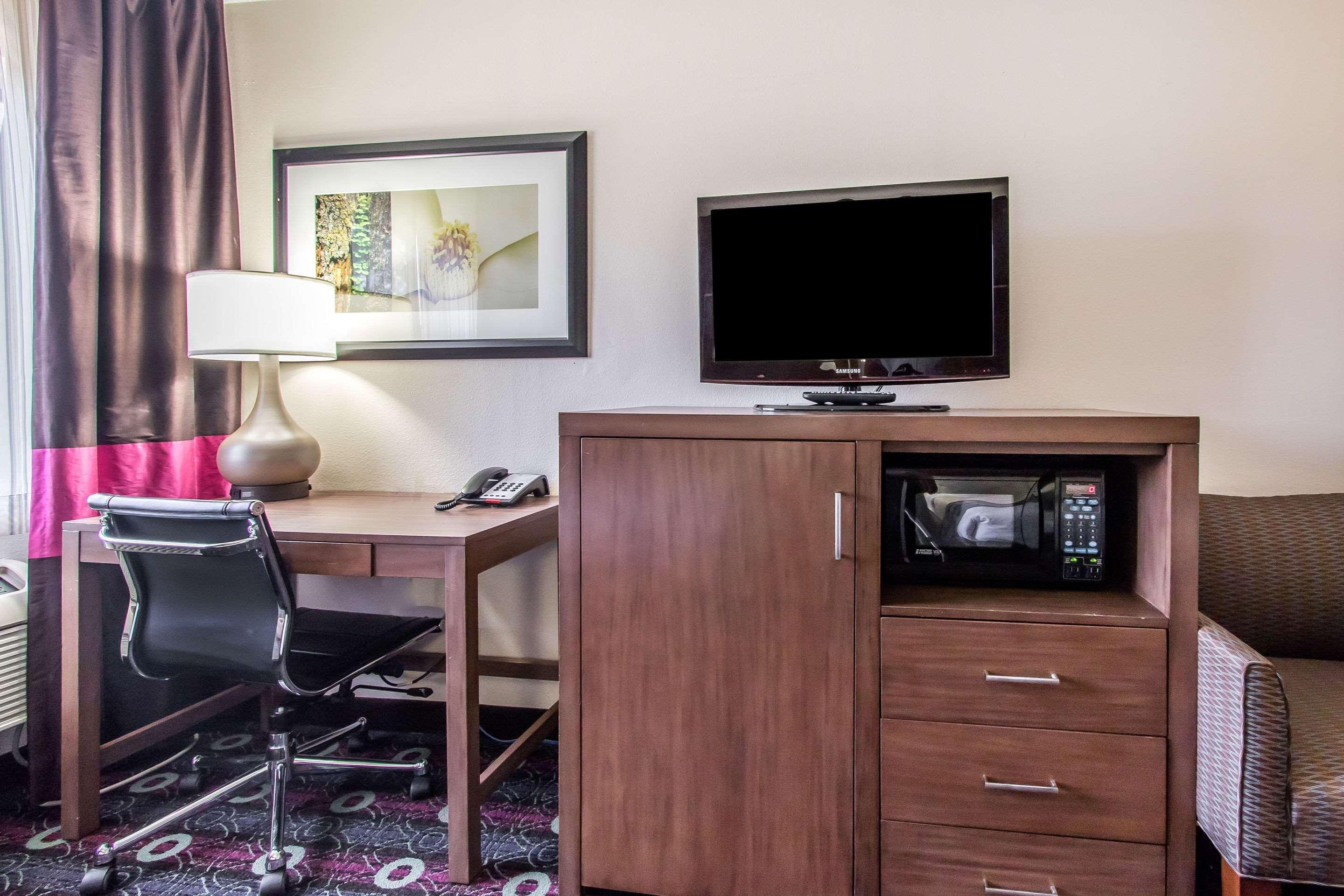 Comfort Inn Midtown Tulsa Zewnętrze zdjęcie