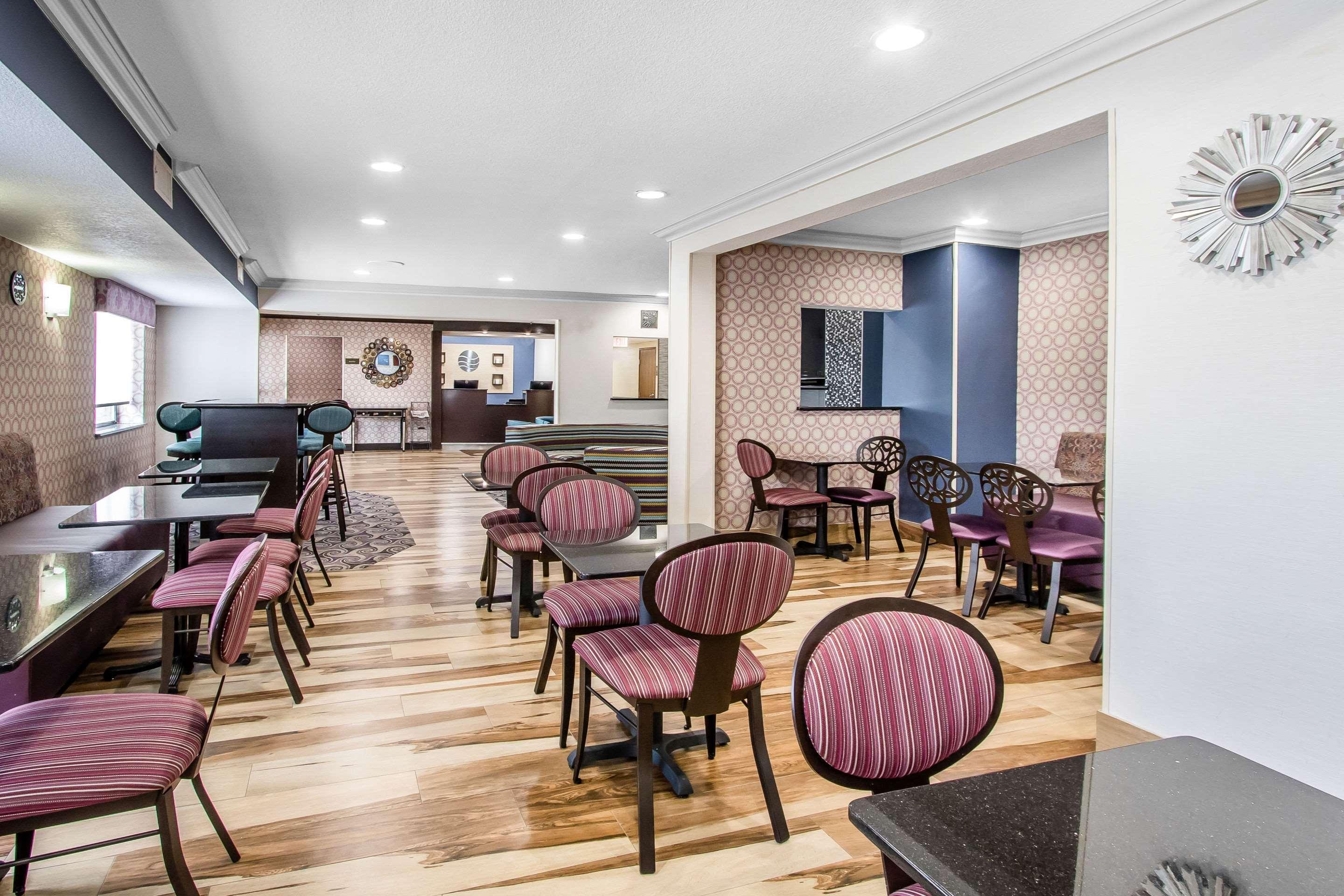 Comfort Inn Midtown Tulsa Zewnętrze zdjęcie
