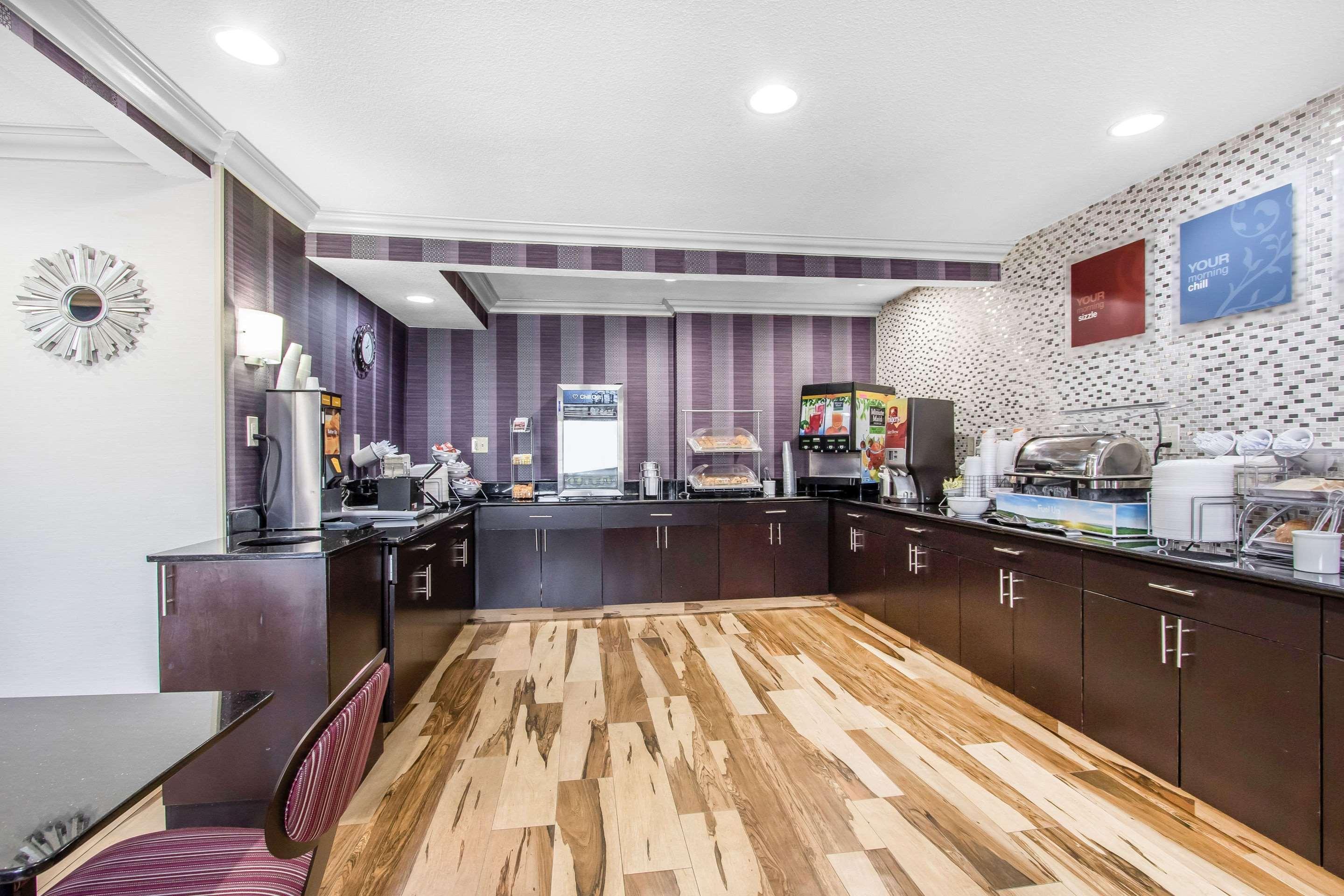 Comfort Inn Midtown Tulsa Zewnętrze zdjęcie