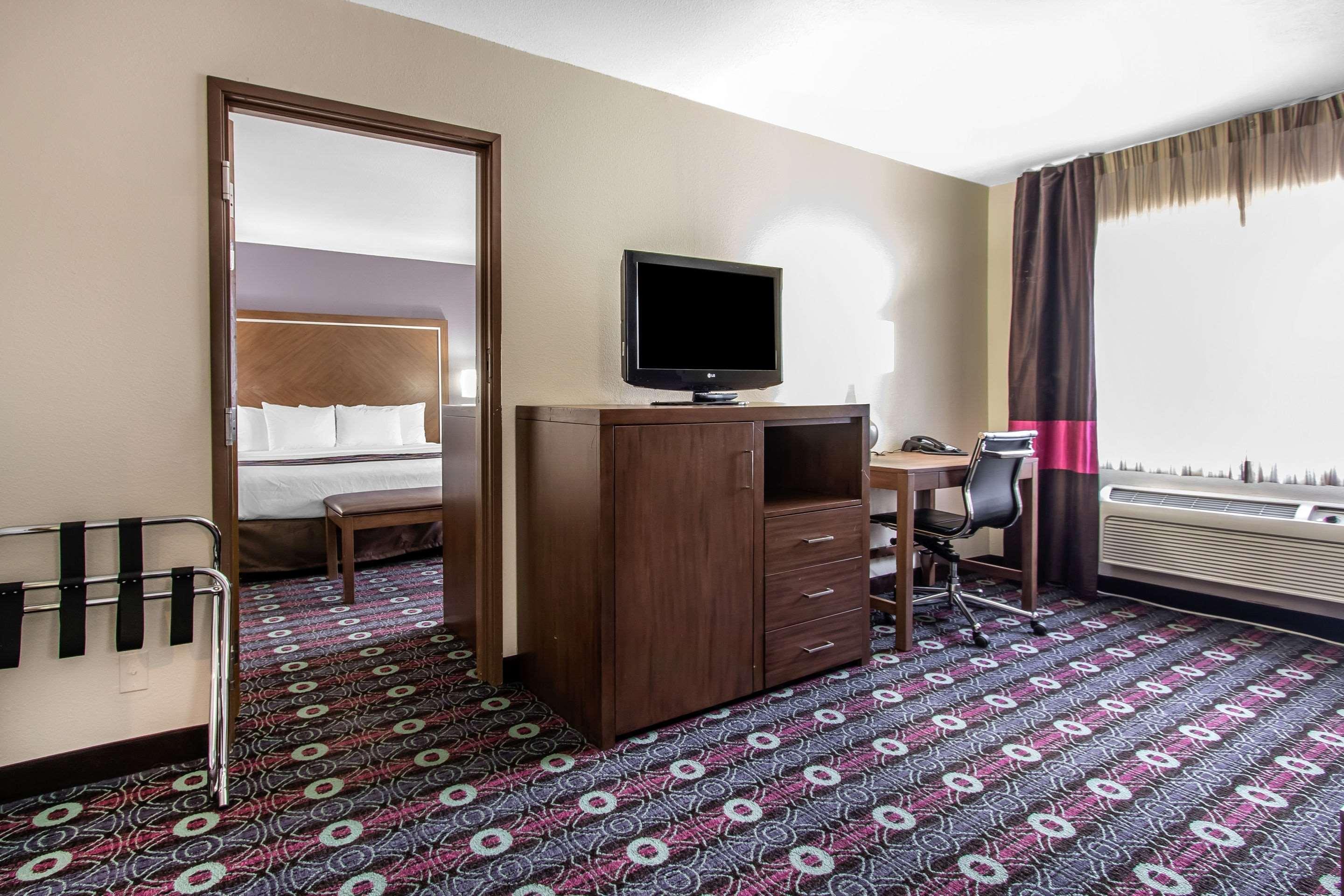 Comfort Inn Midtown Tulsa Zewnętrze zdjęcie